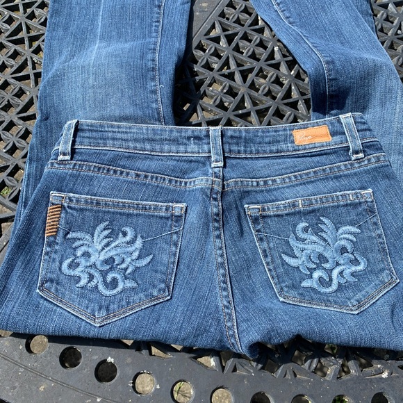 Paige Laurel Canyon Jeans - Picture 4 of 7